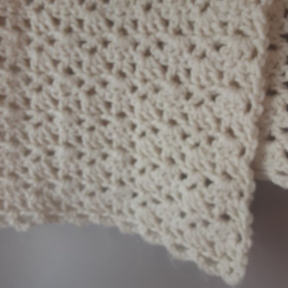 Vintage Handmade Cream Crochet Vest Shawl Sweater - Picture 7 of 10